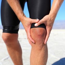 Что делать при повреждении связок колена